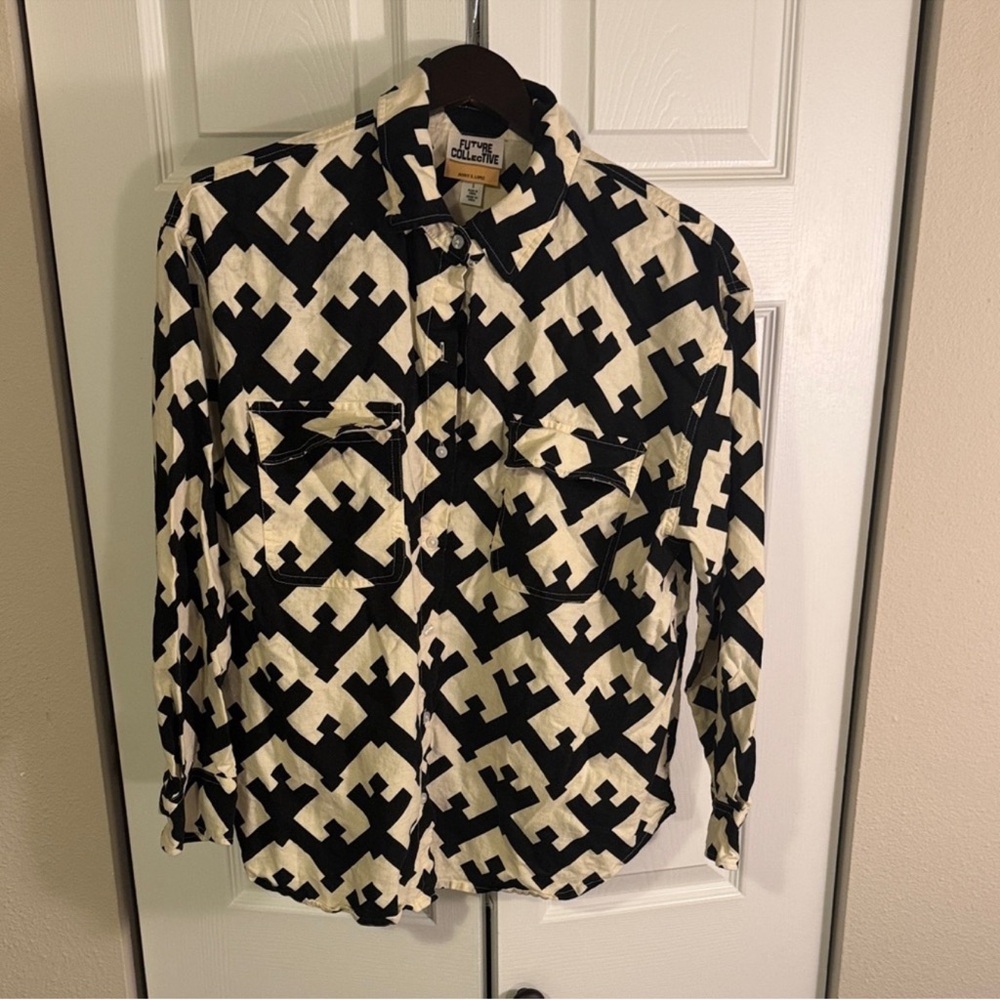 Target Black and White Patterned Button Down Shirt